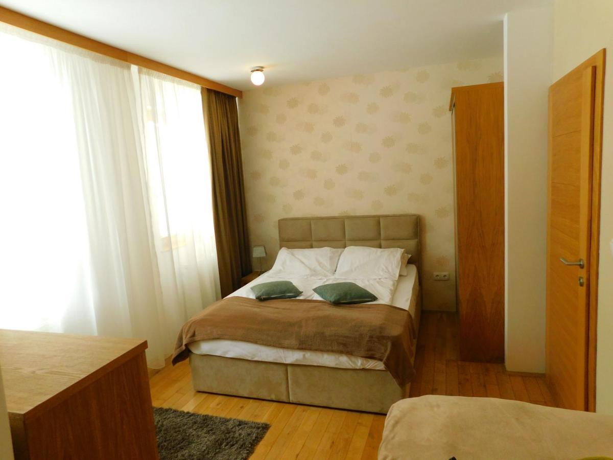 יהורינה Apartments Rapid מראה חיצוני תמונה