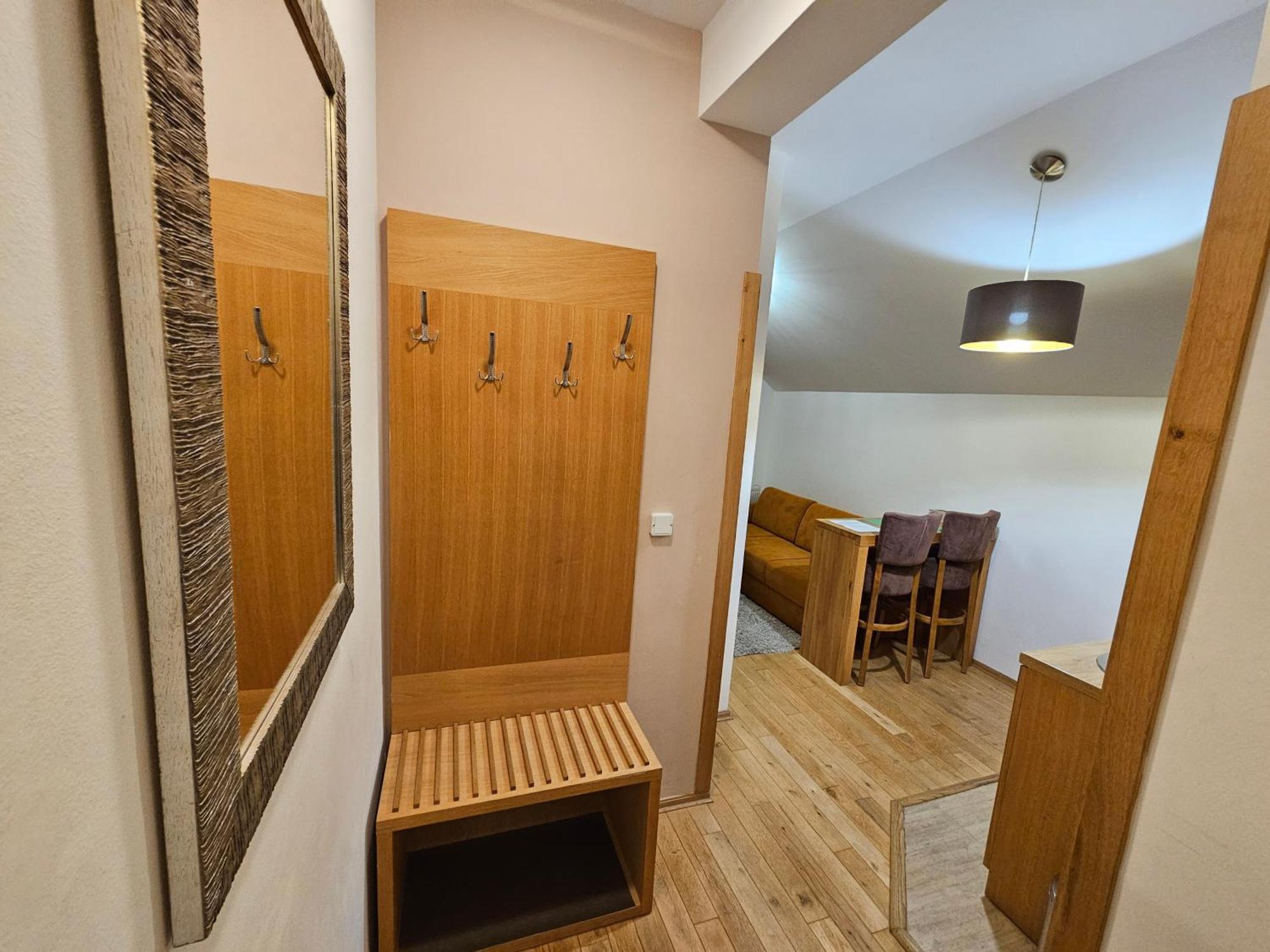 יהורינה Apartments Rapid מראה חיצוני תמונה