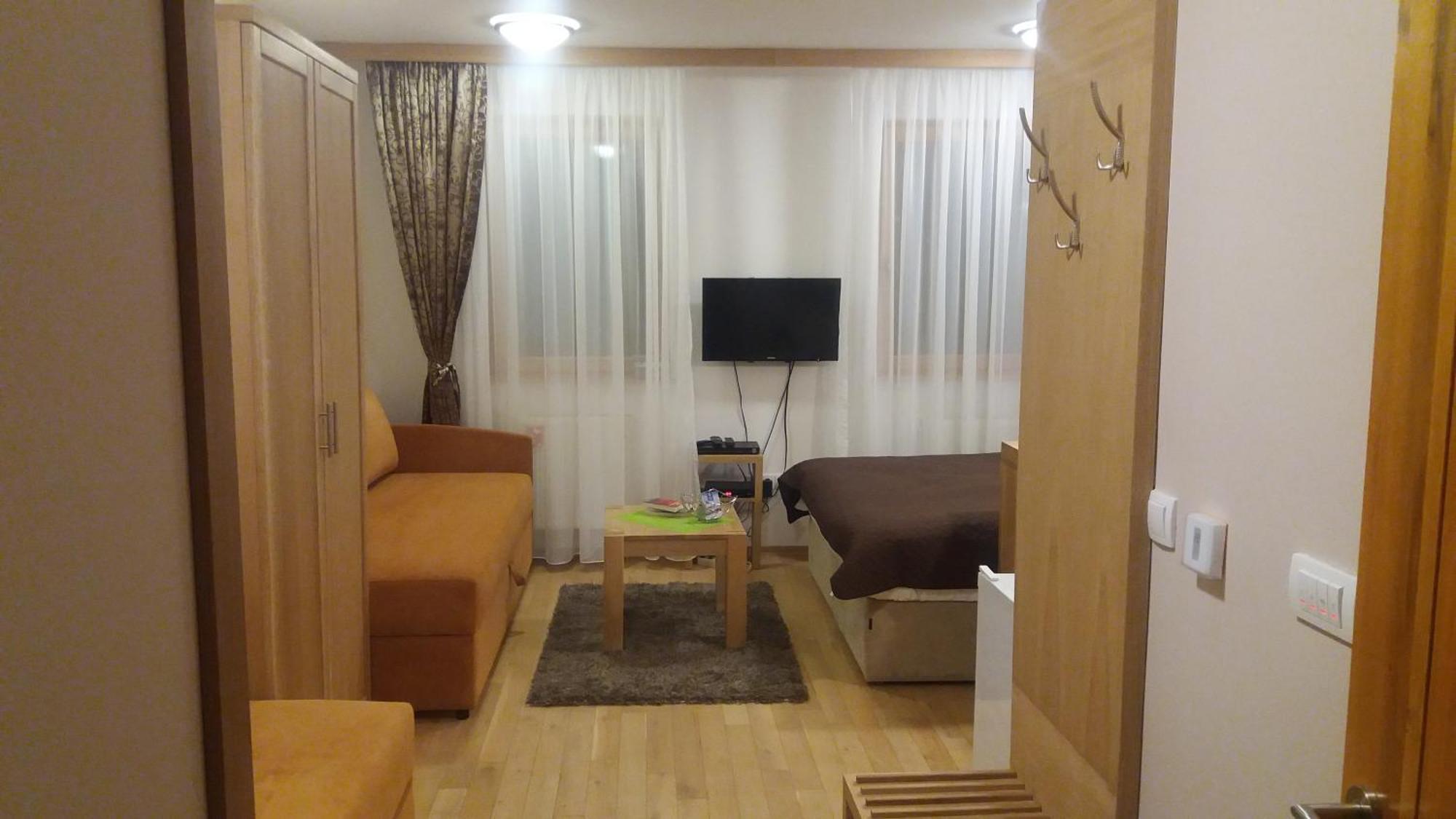 יהורינה Apartments Rapid מראה חיצוני תמונה