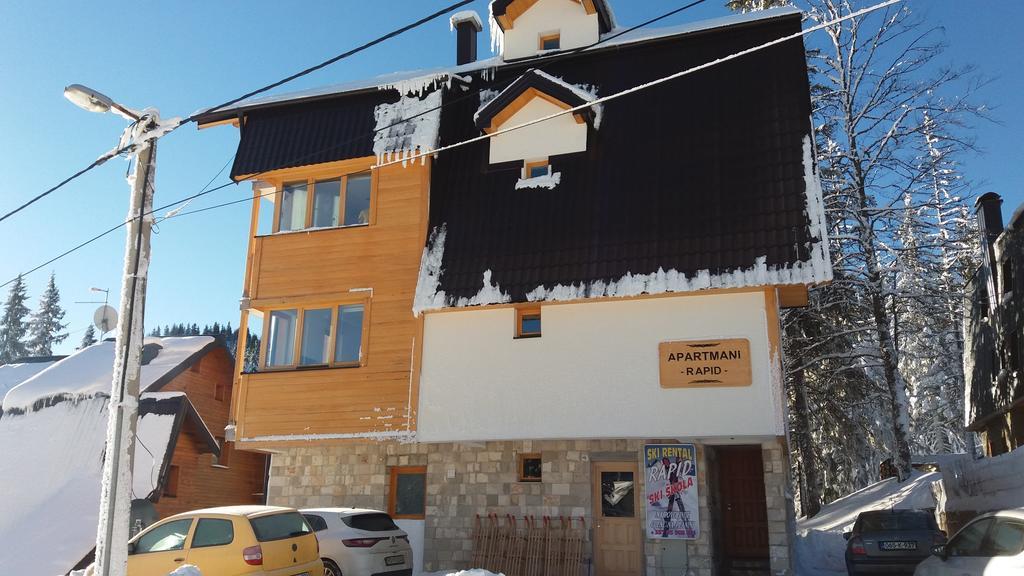יהורינה Apartments Rapid מראה חיצוני תמונה